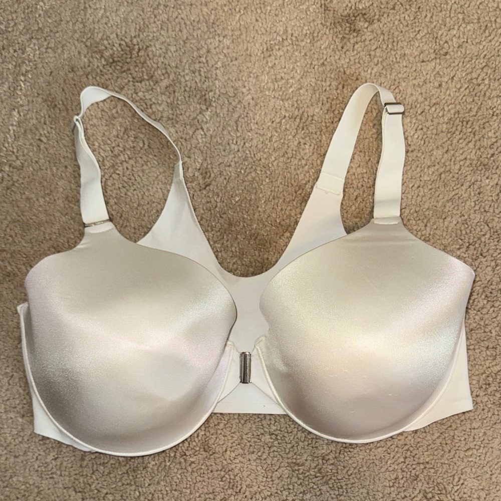 Soma Vanishing Back Bra